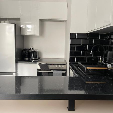 Modern Box Apartment Gdynia Extérieur photo