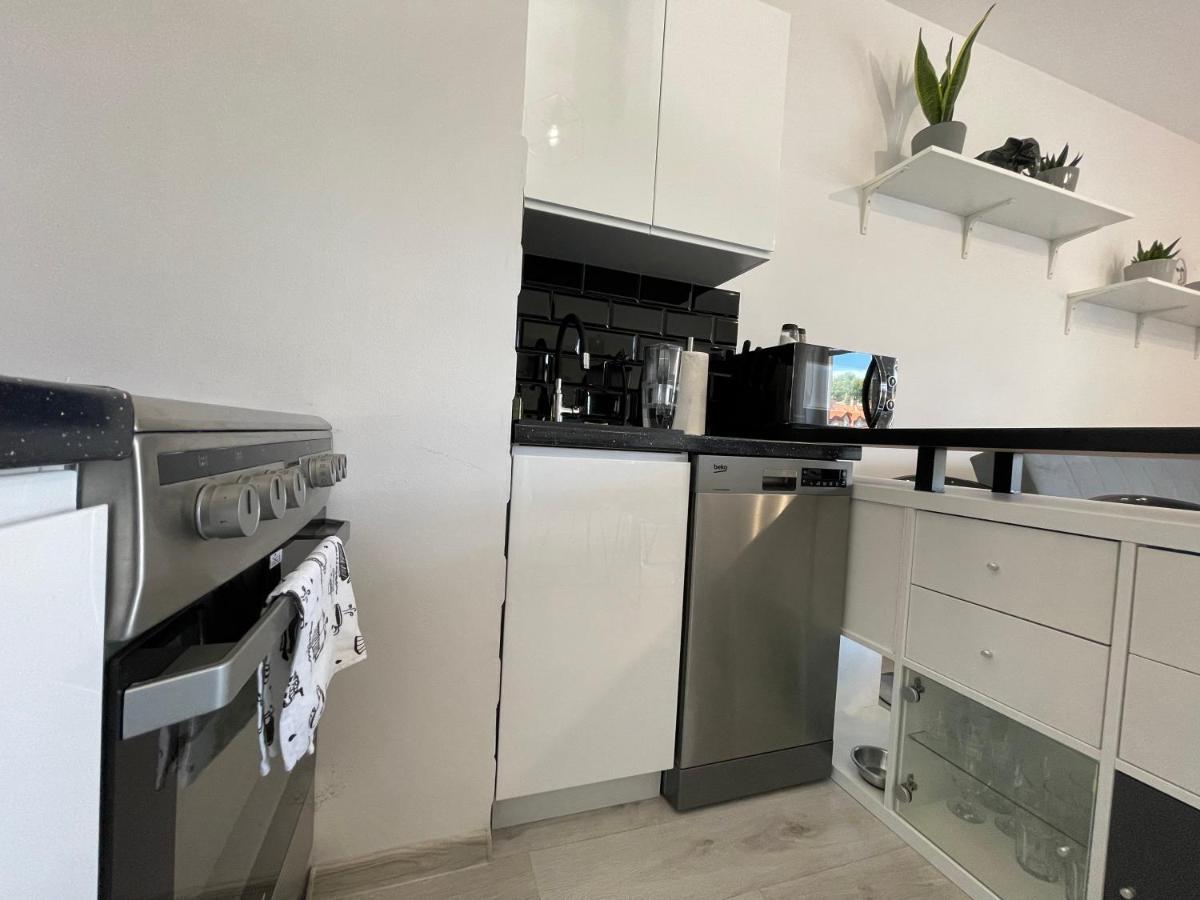 Modern Box Apartment Gdynia Extérieur photo
